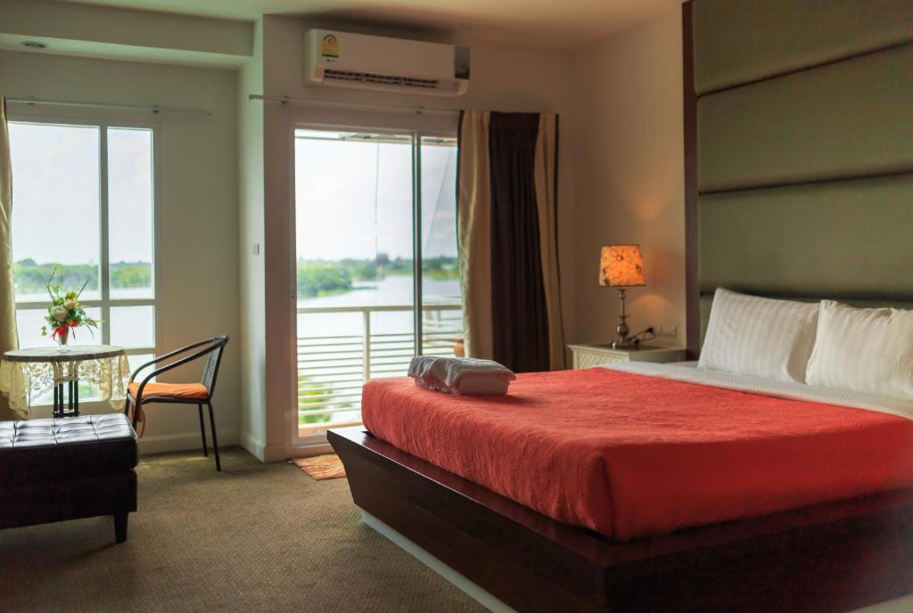 Kwan Ruen Park Room Type - Deluxe Double Room with Balcony