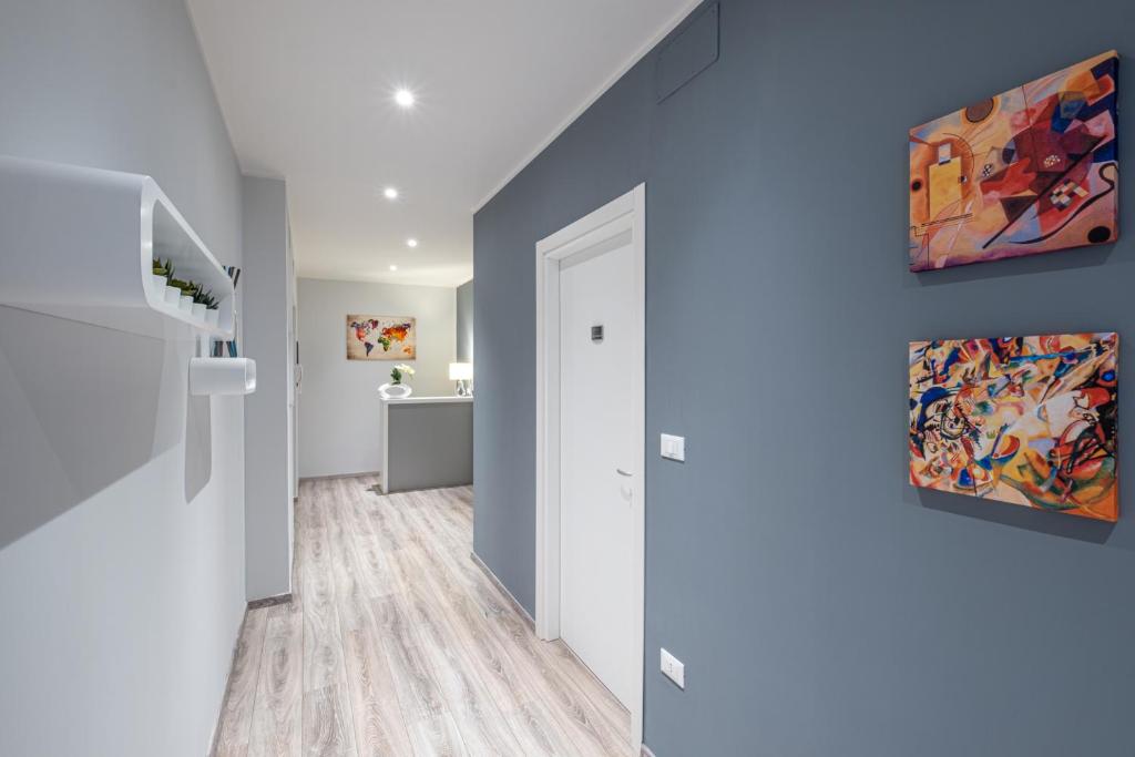 HOME52 photo 1