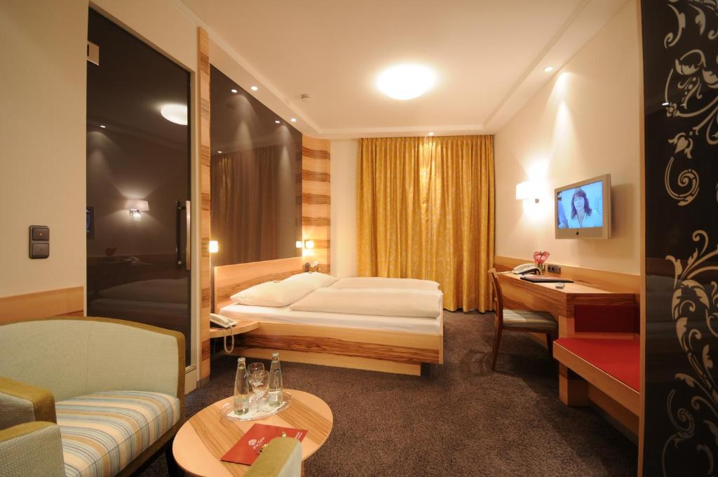 Двухместный (Стандартный двухместный номер с 1 кроватью), Hotel Torbräu