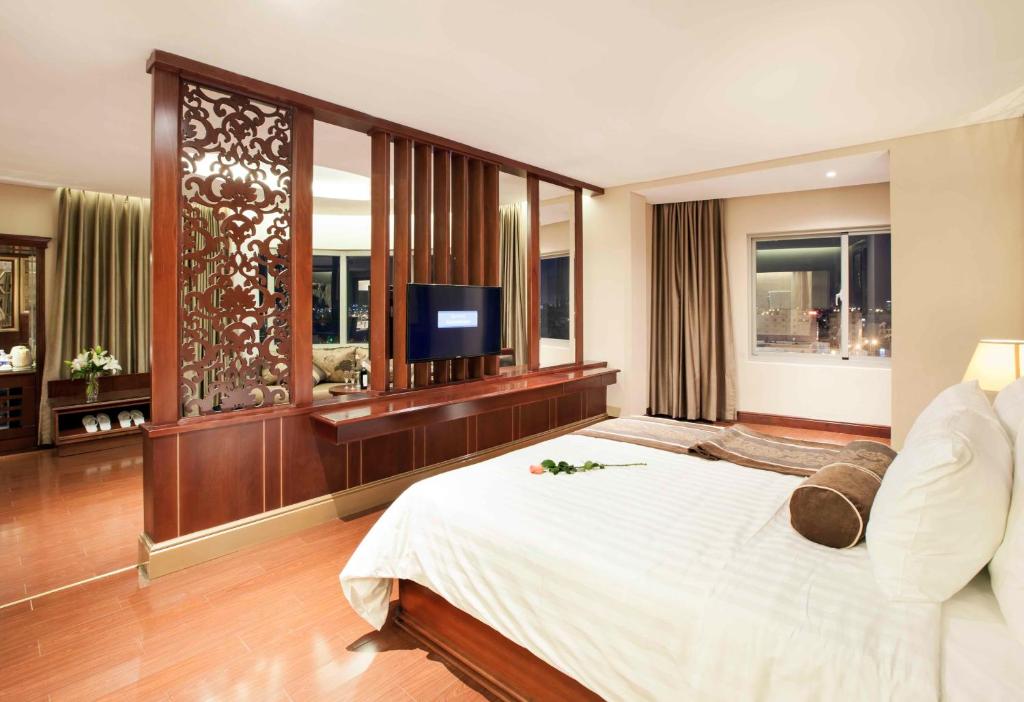 Сьюит (Представительский люкс), Stay Hotel