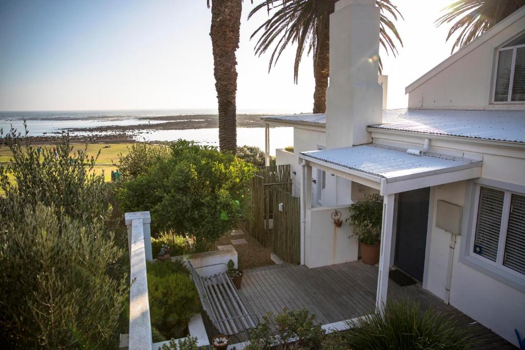Palm Villa Cottage photo 4