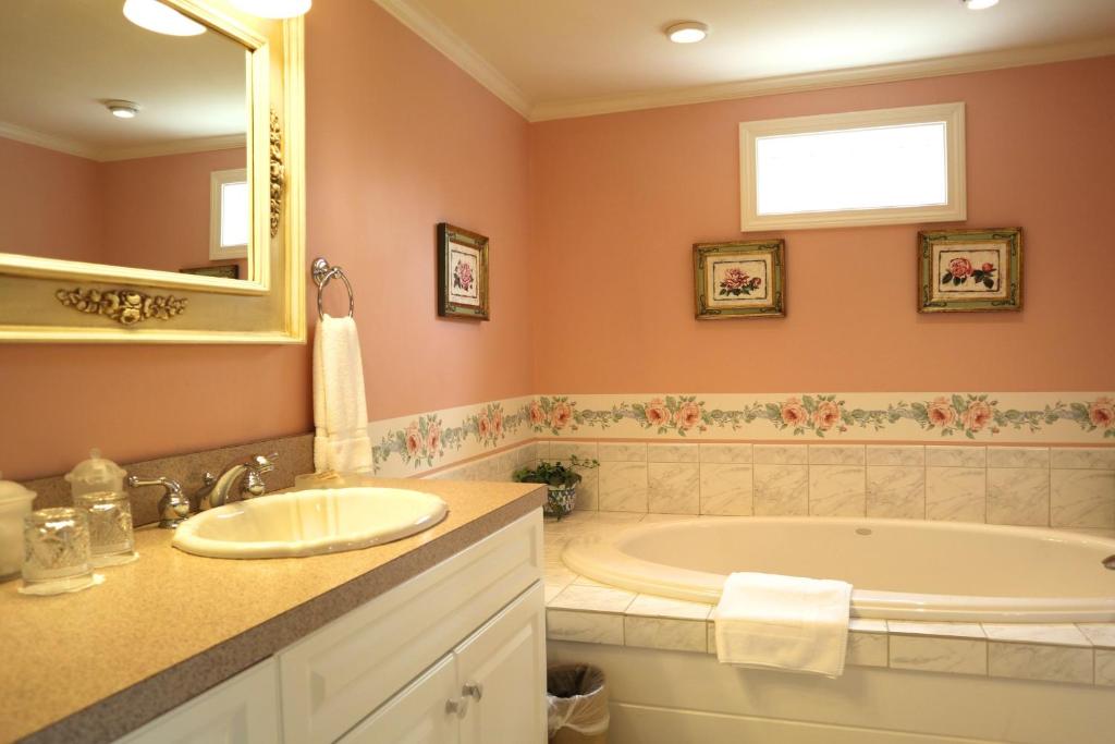The Whalewalk Inn & Spa photo 4