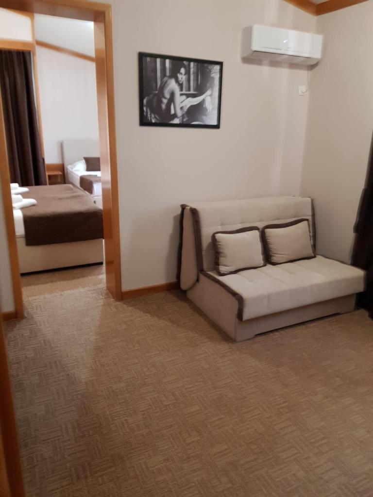 Hotel Yugoslavia photo 3