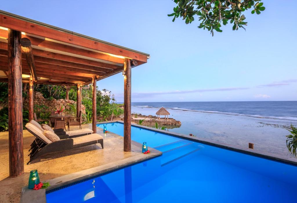 Savasi Island Resort