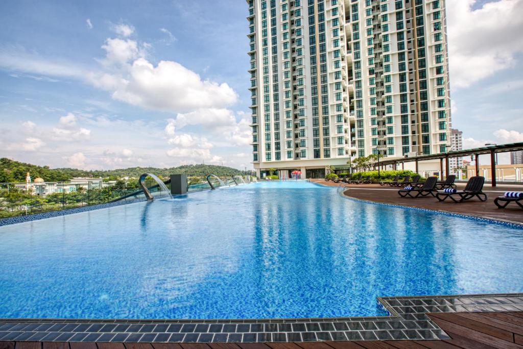 Mercure Living Putrajaya - Tap to explore photos