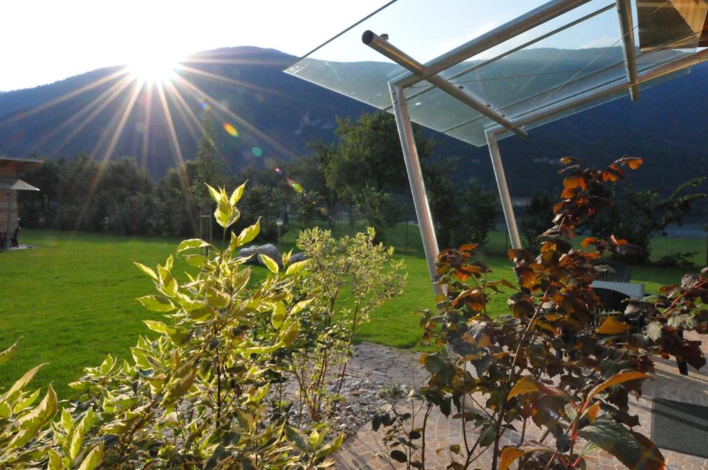 Bungalows Chalets Lago di Molveno - Tap to explore photos
