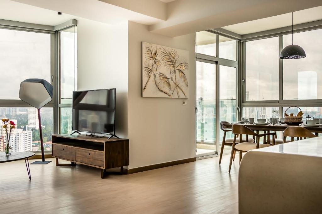 Lush Apartment City View - PH Quartier Del Mar photo 1