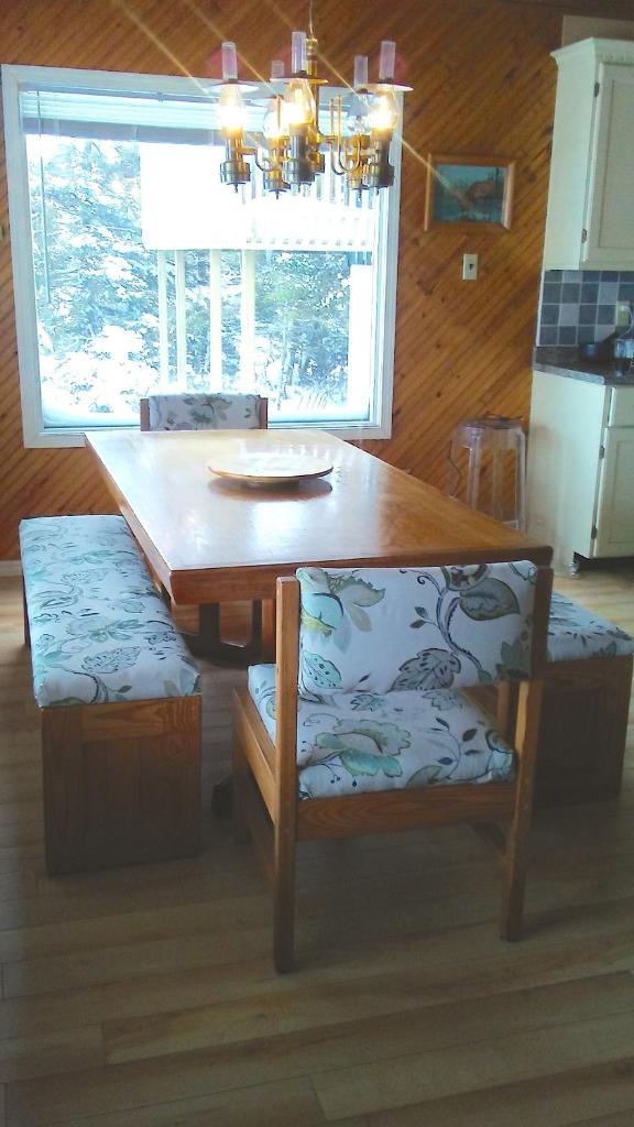 Sunset Lakehouse, cozy cottage photo 4