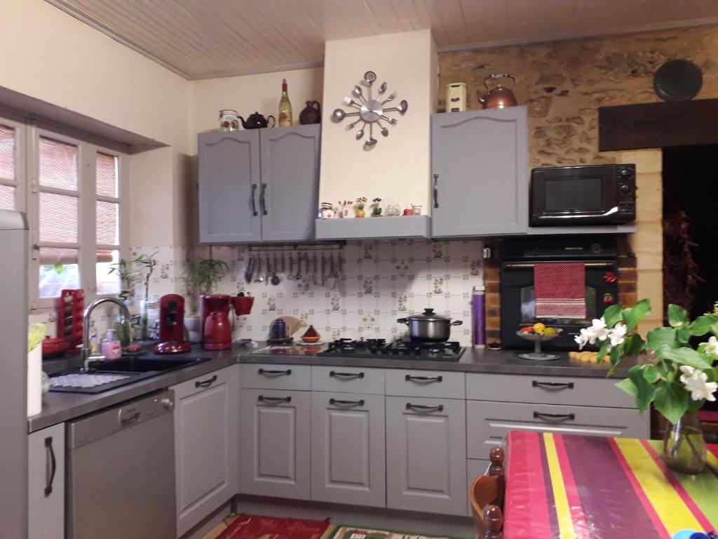halte aux places photo 1