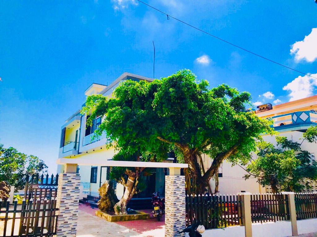 Quang Vinh Guesthouse