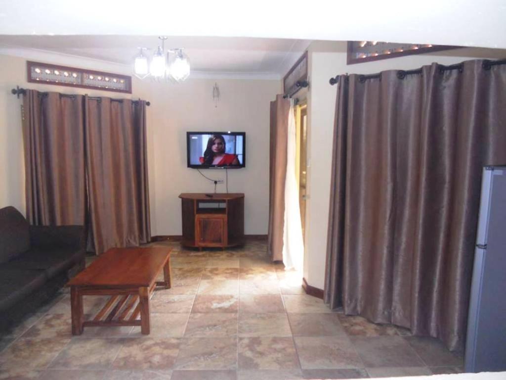 Mt Moroto Hotel photo 2