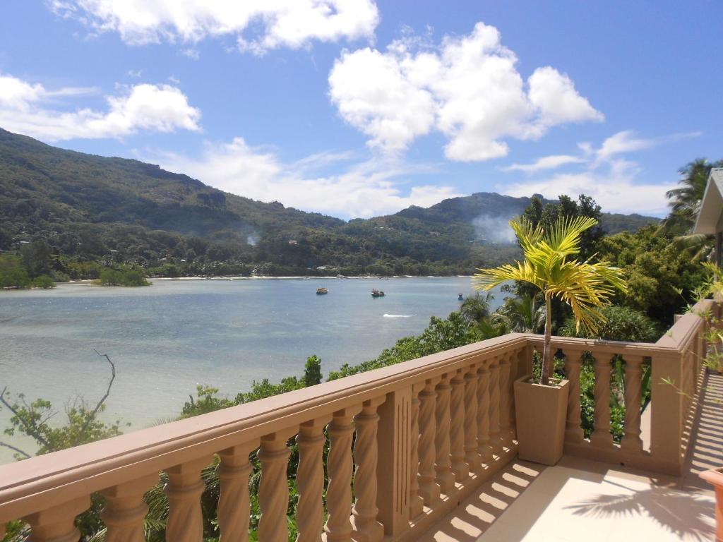 Апартаменты (Апартаменты с 3 спальнями), BayView Seychelles