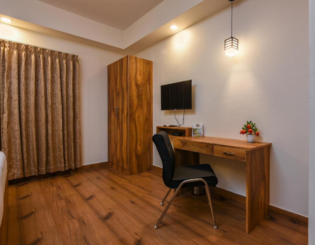 Двухместный (Номер Делюкс с кроватью размера «king-size»), Kensington Suites