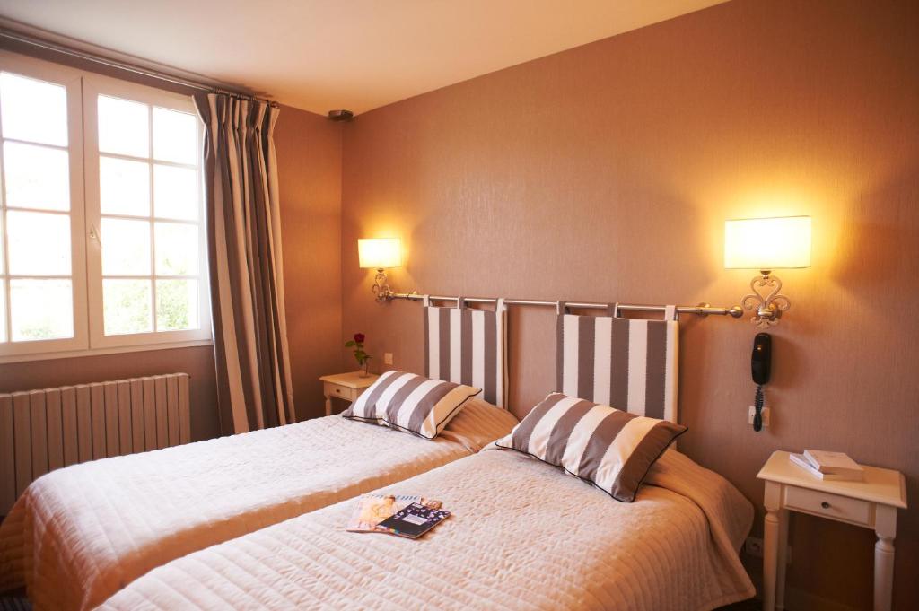 Hotel Spa Le Relais Du Bellay photo 4