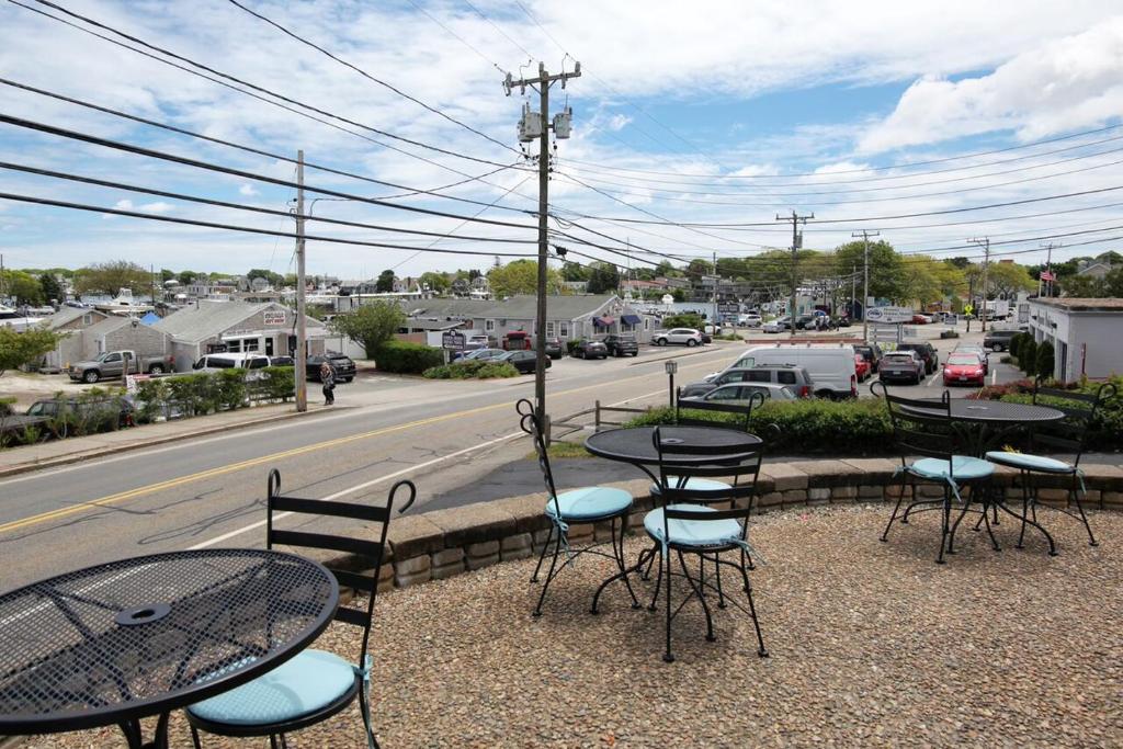 Cape Cod Harbor House Inn photo 4