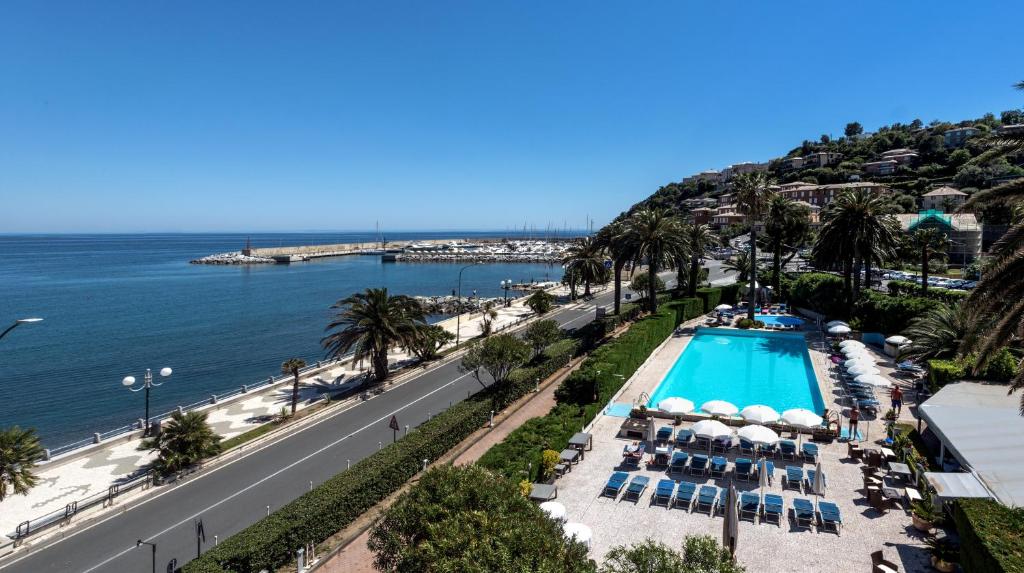 Grand Hotel Arenzano photo 3