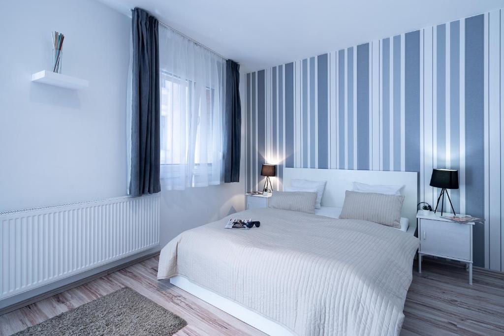 Студио (Улучшенный номер-студио), Vagabond Apartments & Suites