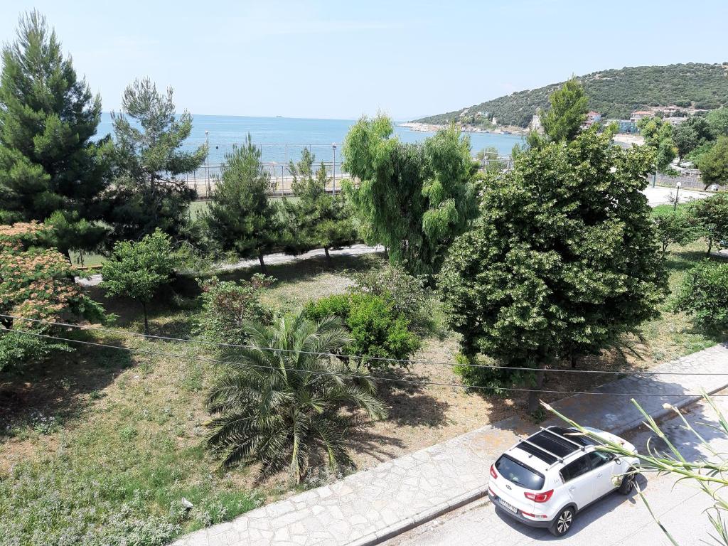 Soula's Sunshine Apartments photo 4