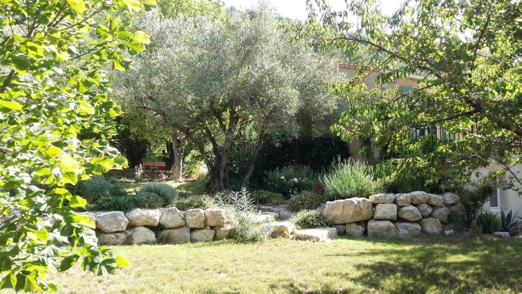 VILLA GABRIEL, villa entière en pleine nature, wifi photo 3