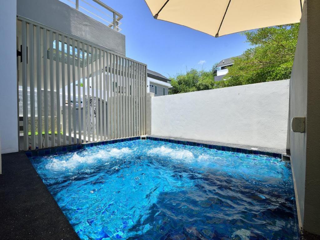 Plumeria Luxury Service Villa photo 1