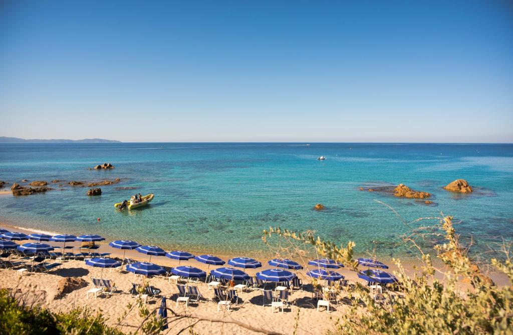 호텔  칼라 디 솔 (Hotel Cala di Sole) - Thumbnail image