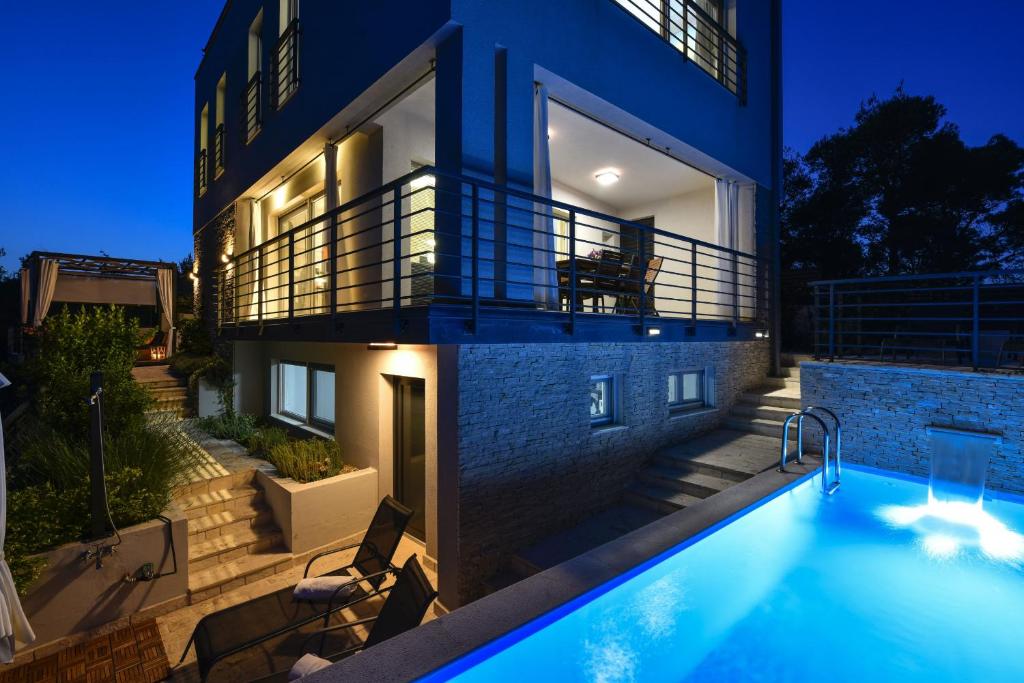 Villa Mirta photo 4