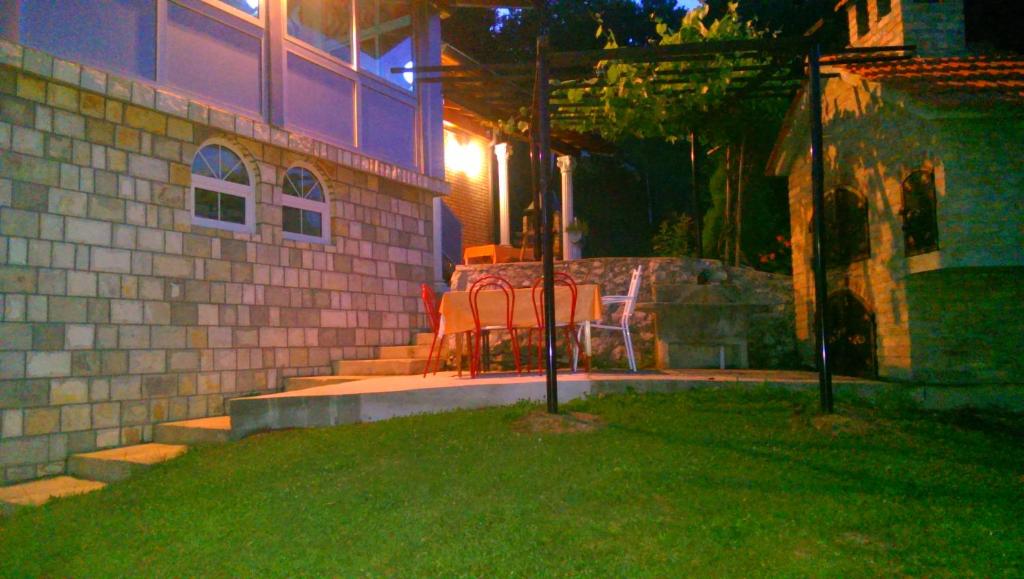 Holiday House Afan photo 4