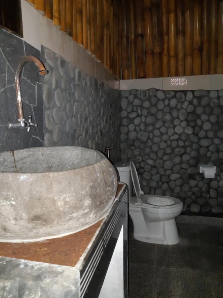 Friend House SURFCAMP photo 2