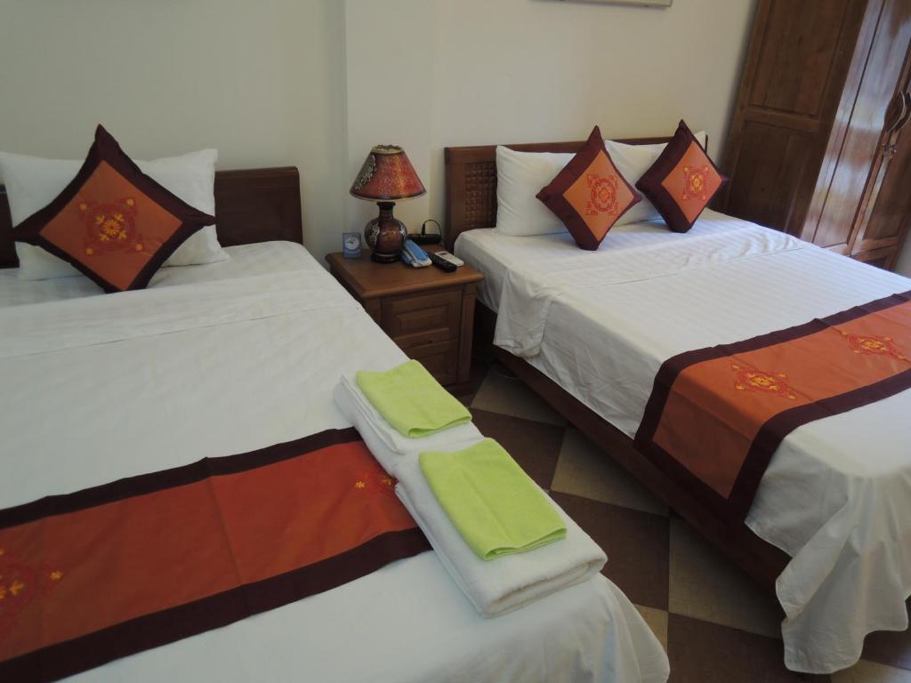 Четырехместный (Четырехместный номер с балконом), Hanoi Evergreen Hotel