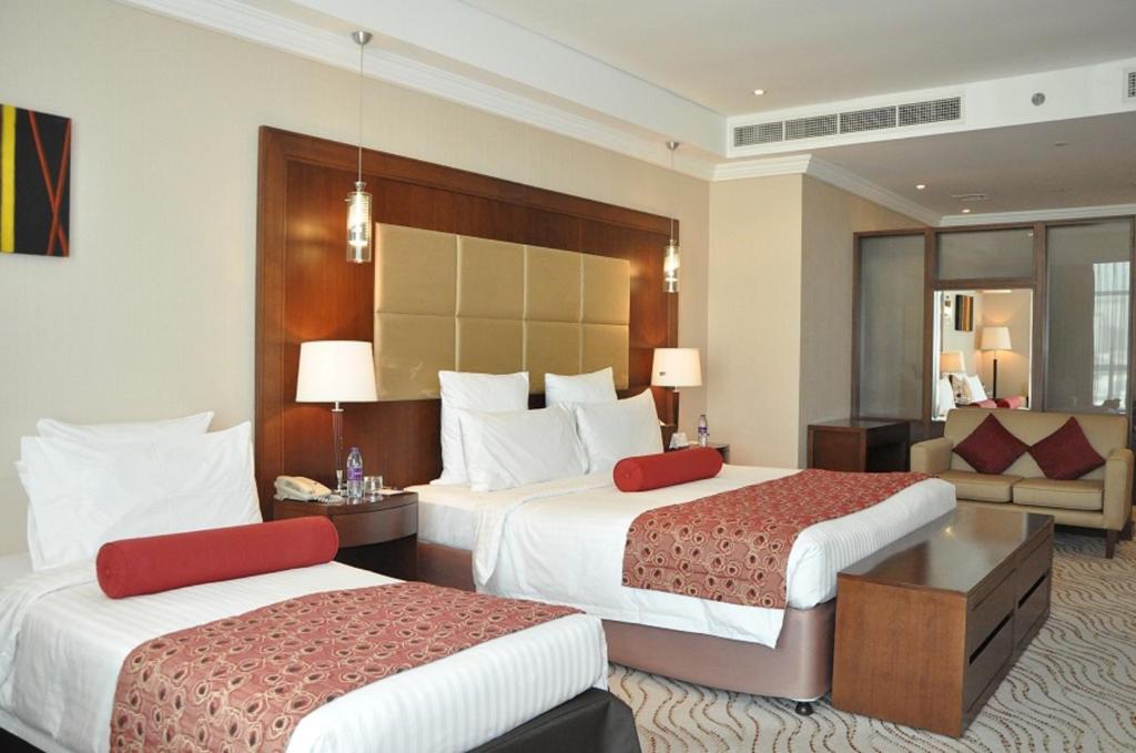 Трехместный (Трехместный номер), Отель Park Regis Kris Kin Hotel
