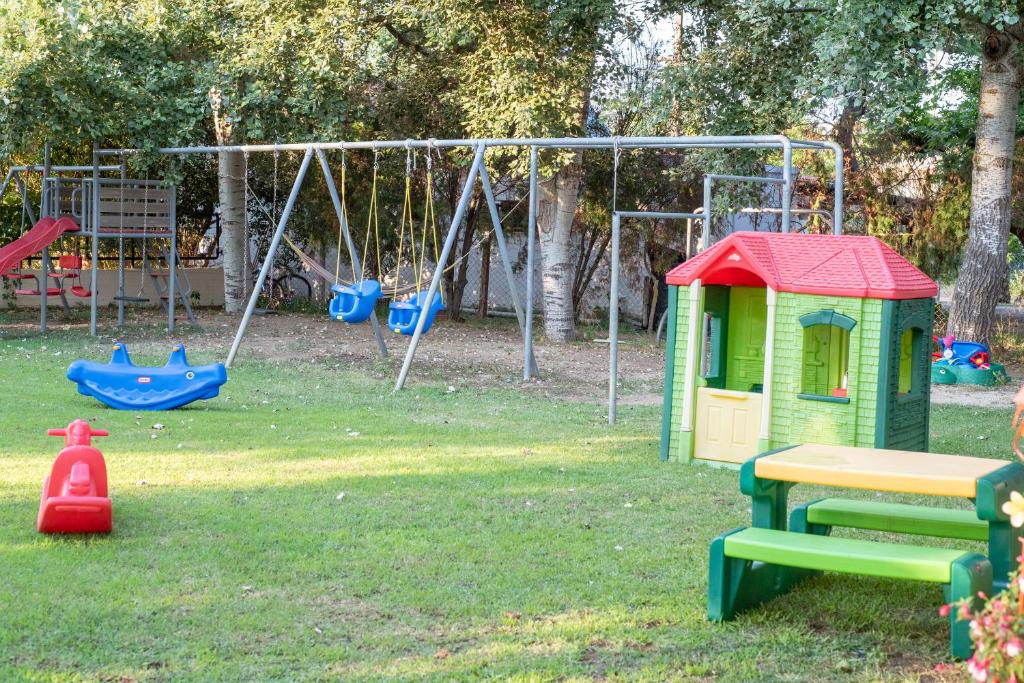 Camping Linaraki Apartments & Bungalows photo 3