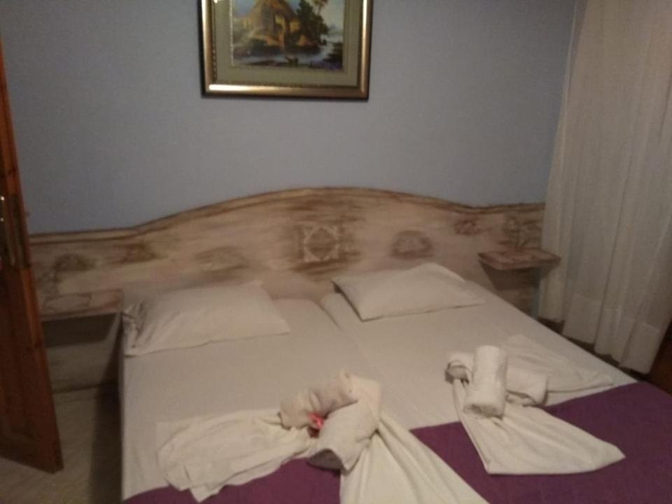 Amversa's Rooms photo 3