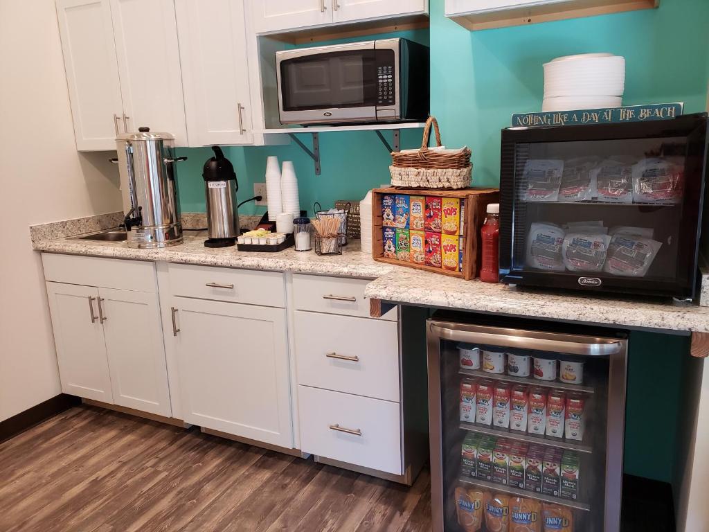 Beach Bum Inn photo 3