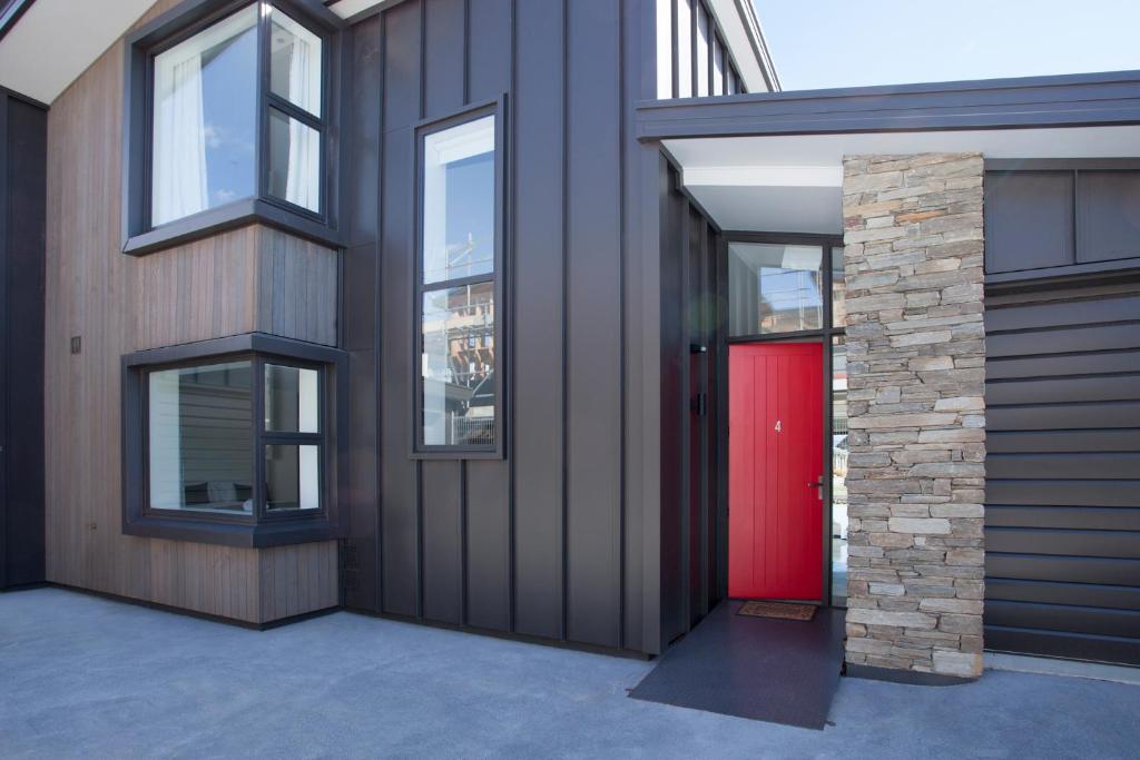 Dungarvon Street Apartments photo 4