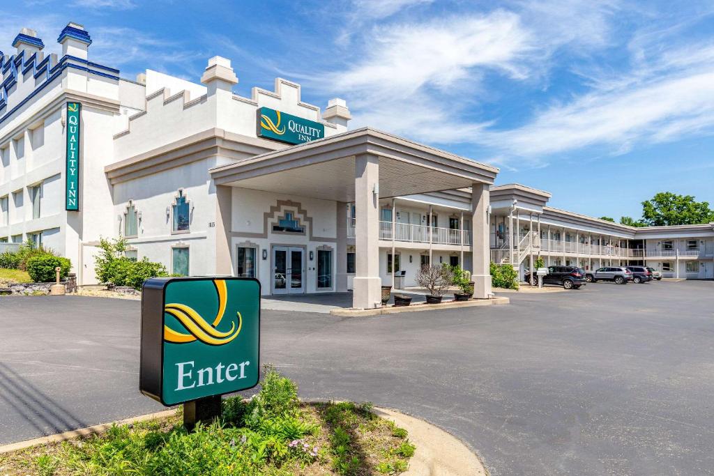 Quality Inn Branson - Hwy 76 Central photo 4