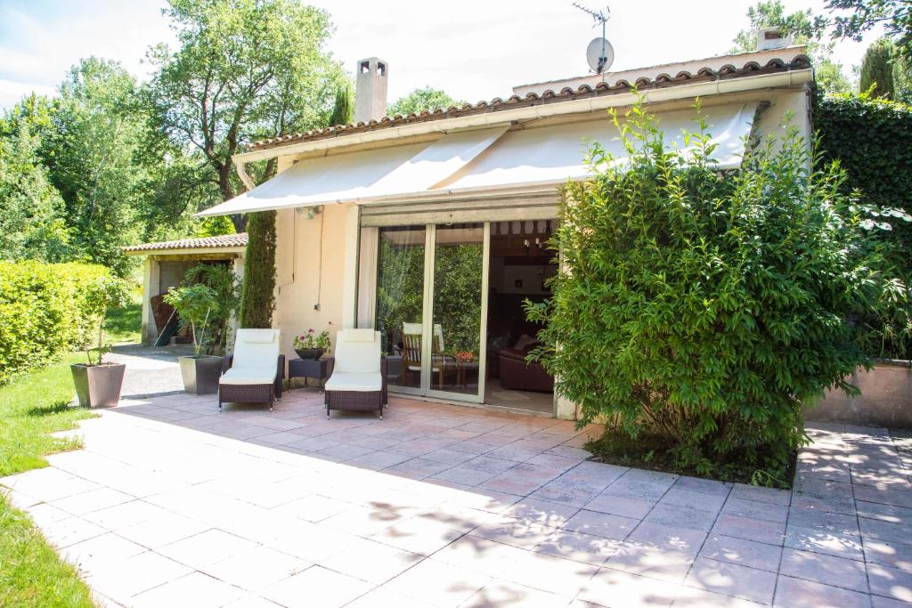 Domaine en Provence Gîte la Ferrandiere photo 2