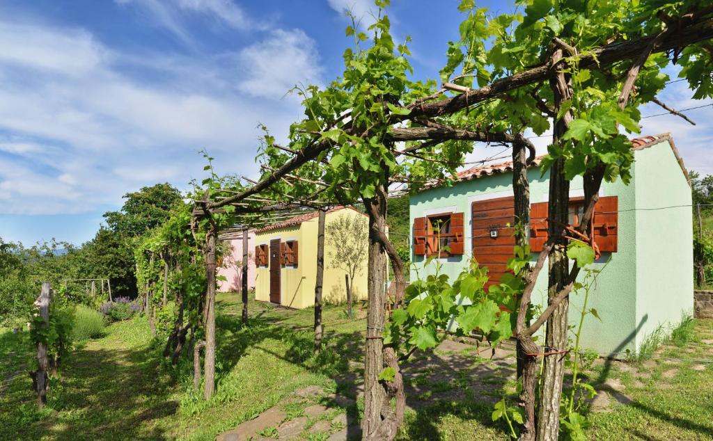 Glamping Green Istria Tiny Houses