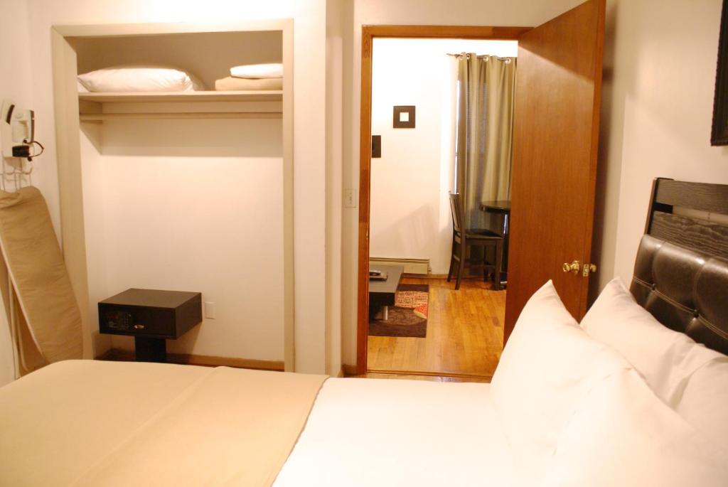 Сьюит (Суперлюкс с 1 спальней), Off SoHo Suites Hotel