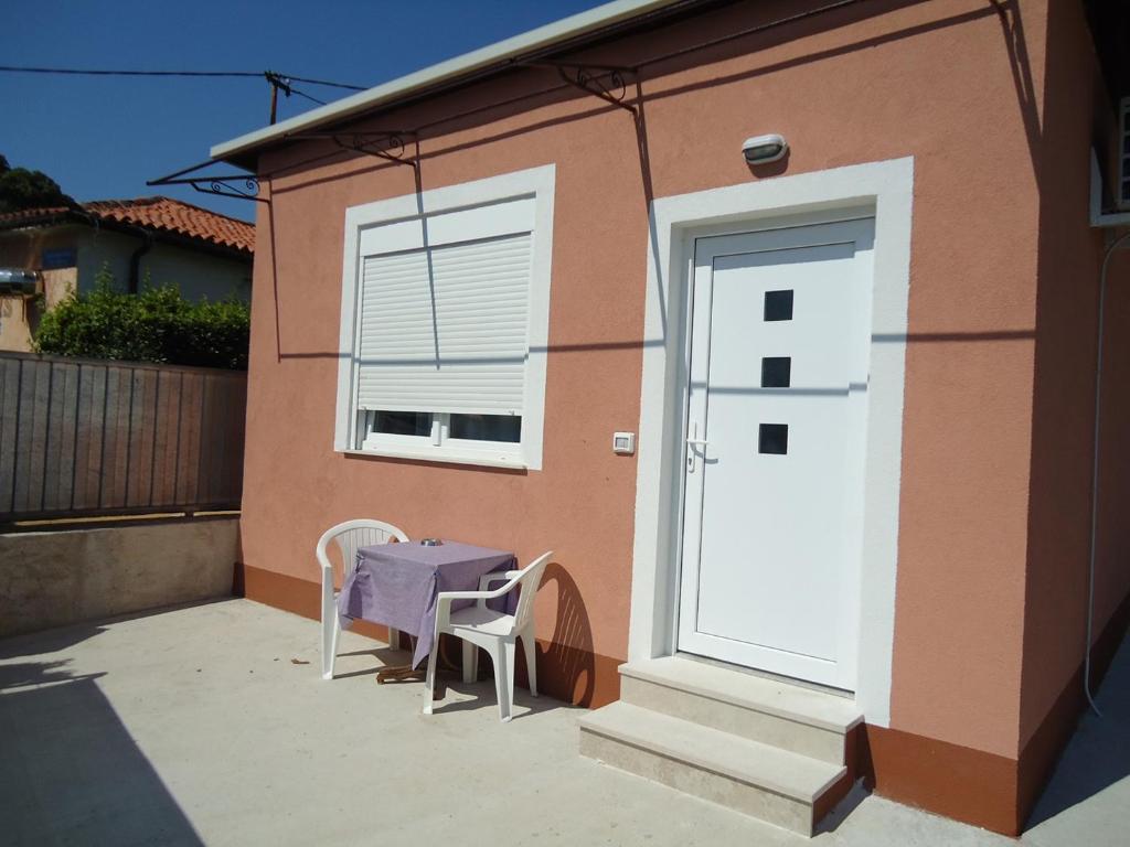 Apartments Ana photo 3