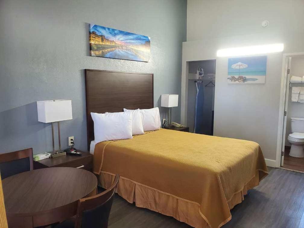 Bestway Inn photo 3