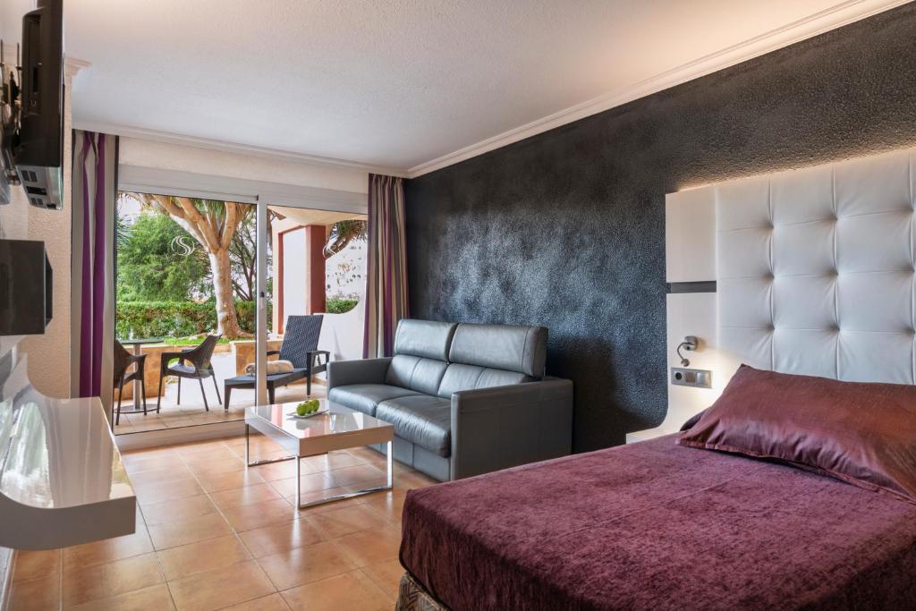 Salles Hotels Marina Portals photo 3