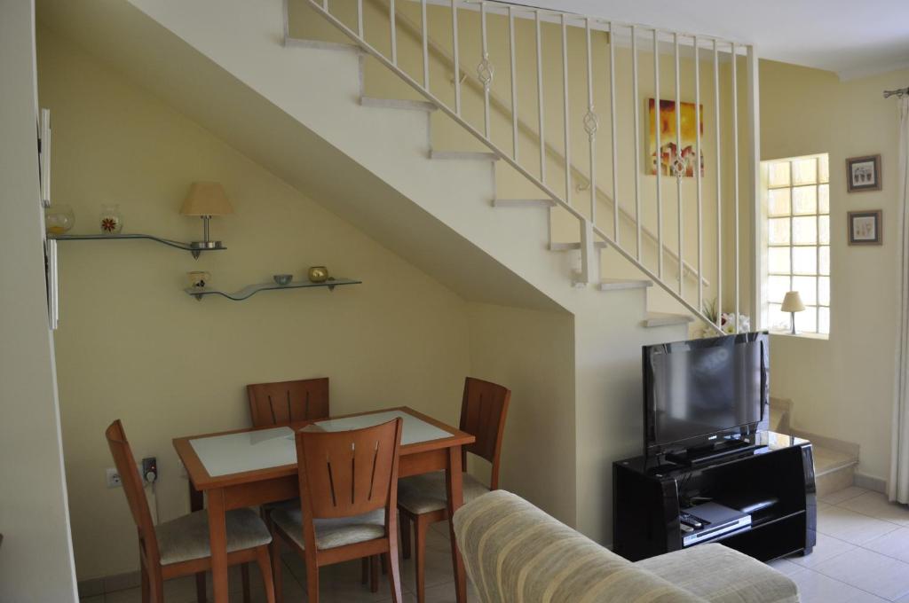 Acogedor adosado duplex photo 2