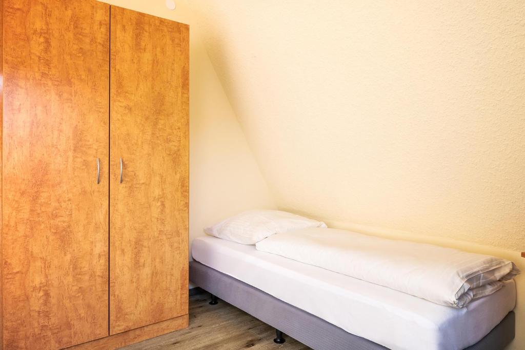 Schroeders City-Style-Hotel Room Type - Standard Triple Room
