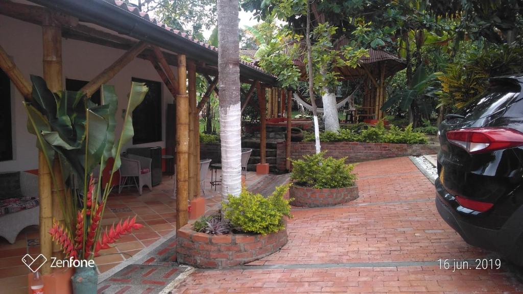 Casa guadua piscina privada
