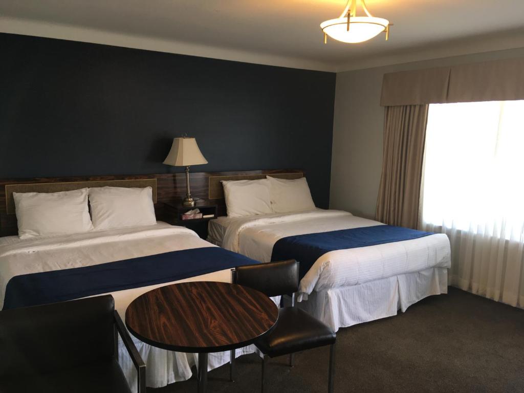 Falls Manor Resort photo 1