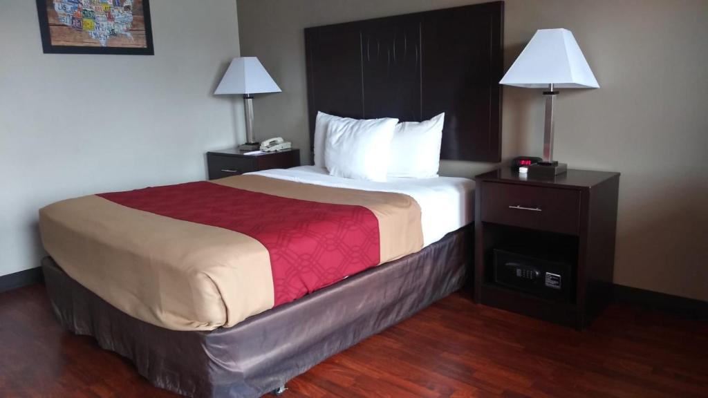 Holiday Lodge Yakima photo 3