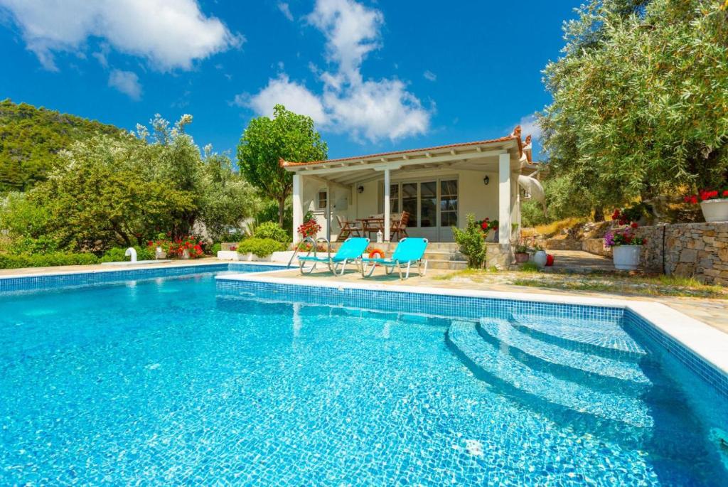 Villa Tassoula