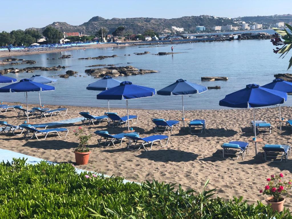 Elpida Beach Studios photo 3
