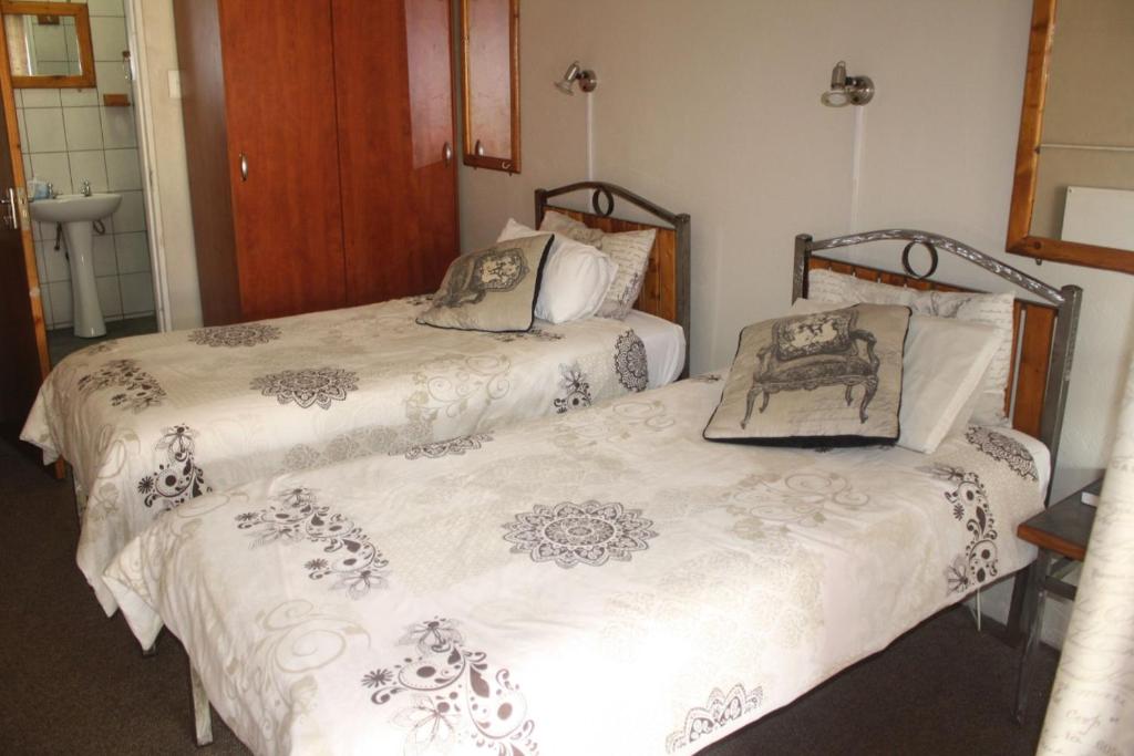 Pamy Guest Lodge photo 1
