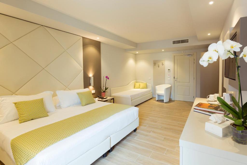 Hotel Villa Garuti photo 3